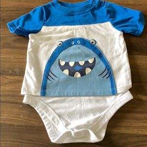 Boys onesie “baby shark doo doo doo doo doo doo”